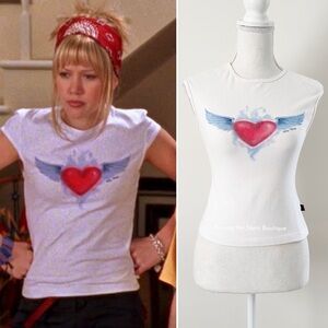 Super Rare Y2K Vintage Angel Heart Graphic Top ASO Hilary Duff as Lizzie McGuire